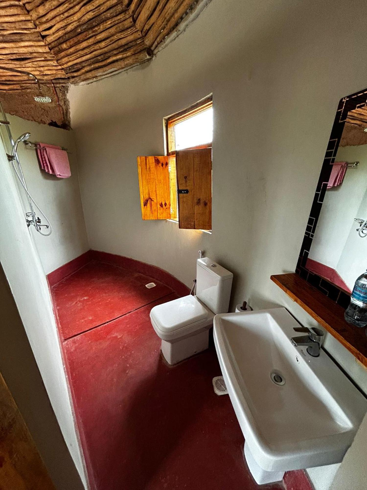 Maasai Eco Boma & Lodge - Experience Maasai Culture Makuyuni Bagian luar foto