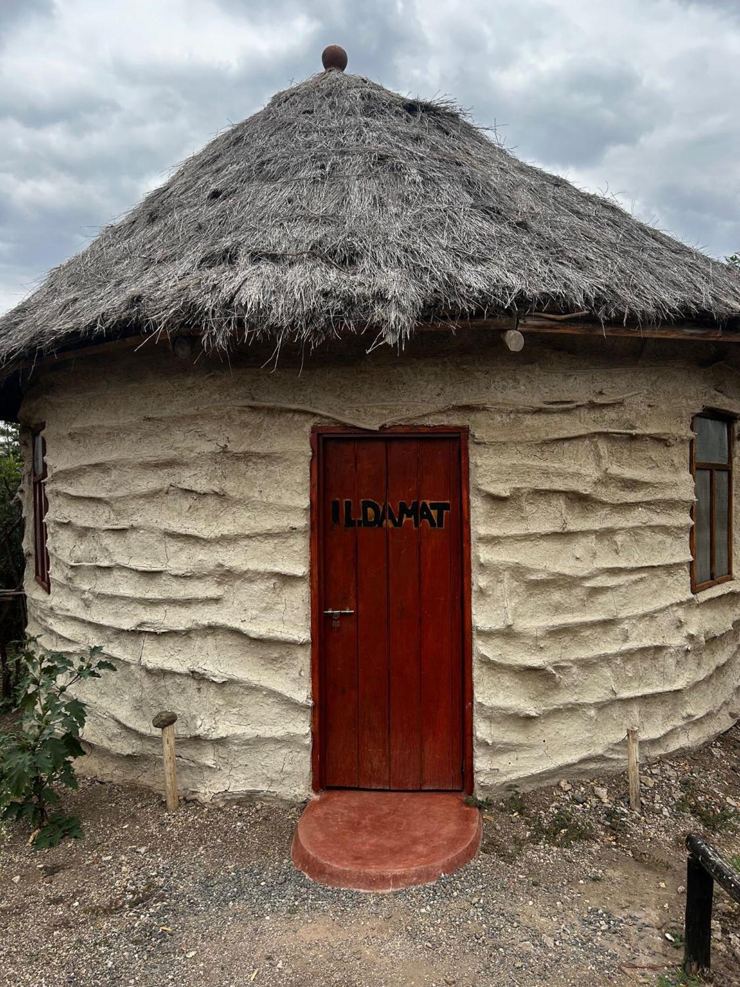 Maasai Eco Boma & Lodge - Experience Maasai Culture Makuyuni Bagian luar foto